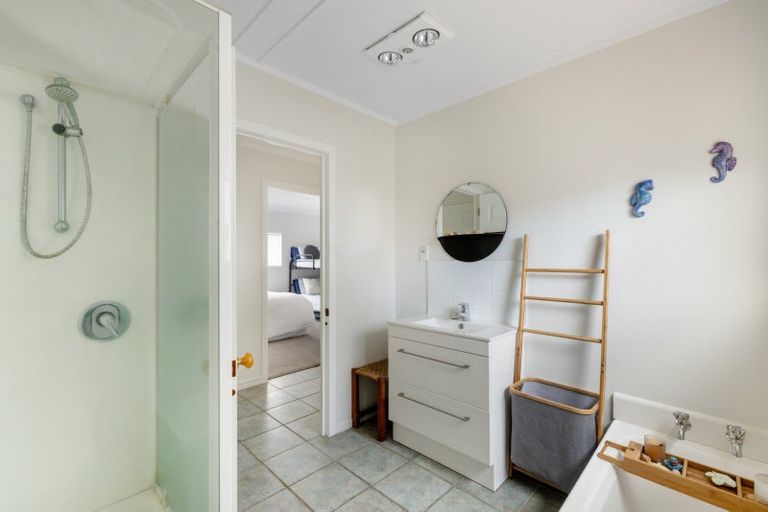 Photo of property in 65 Pukehina Parade, Pukehina, Te Puke, 3189