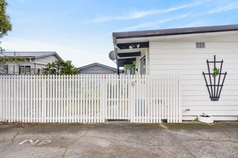 Photo of property in 6/93 Nelson Crescent, Napier South, Napier, 4110