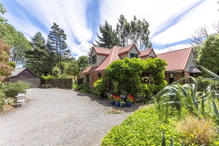 Photo of property in 57 Kings Avenue, Waikuku Beach, 7402