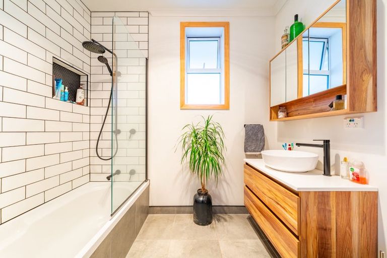 Photo of property in 141 North Street, Seaview, Timaru, 7910