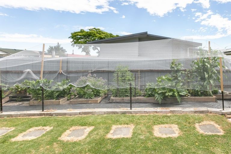 Photo of property in 93 Wycliffe Street, Onekawa, Napier, 4110