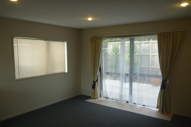 Photo of property in 2 Sherie Place, Howick, Auckland, 2014