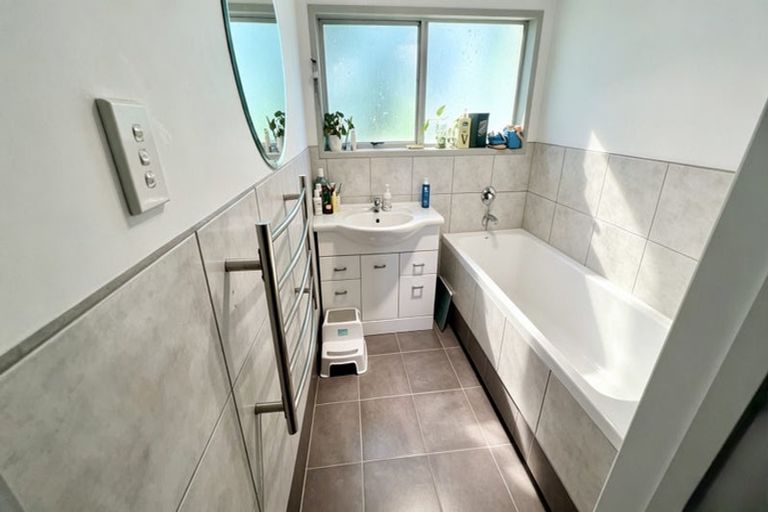Photo of property in 58 Stredwick Drive, Torbay, Auckland, 0630
