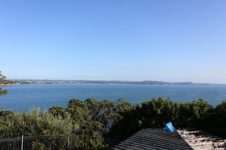 Photo of property in 74 Ardern Avenue, Stanmore Bay, Whangaparaoa, 0932