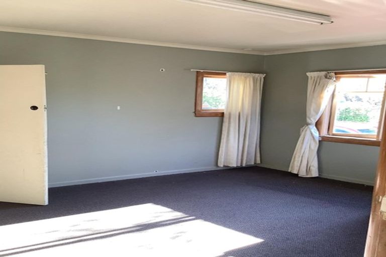 Photo of property in 18 Durham Street, Rangiora, 7400