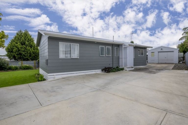 Photo of property in 5a Vincent Drive, Levin, 5510