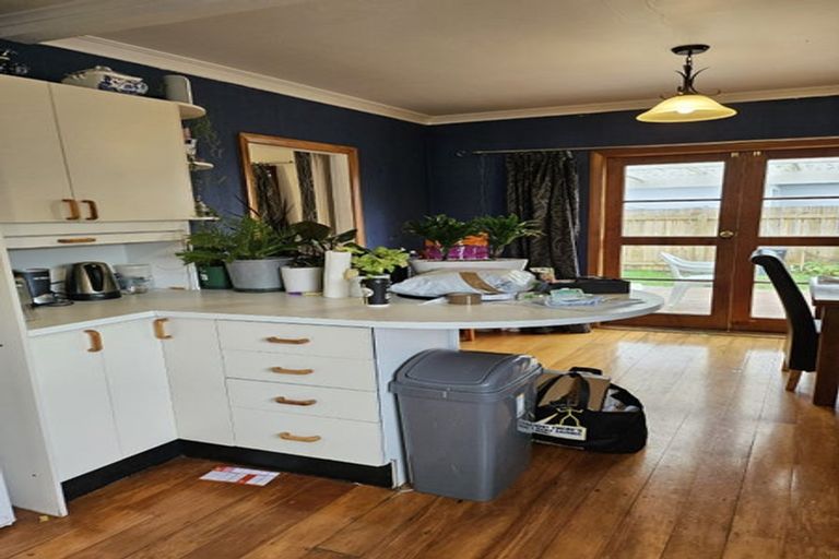 Photo of property in 38 Seddon Street, Wallaceville, Upper Hutt, 5018