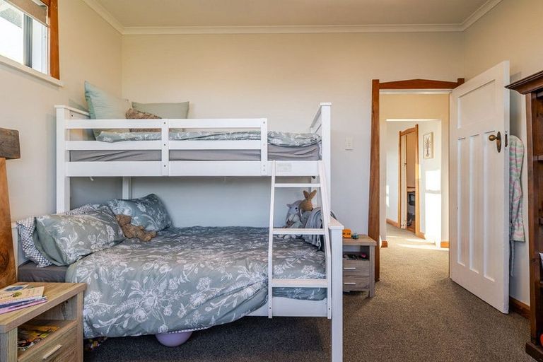 Photo of property in 21 Norton Street, Foxton Beach, Foxton, 4815