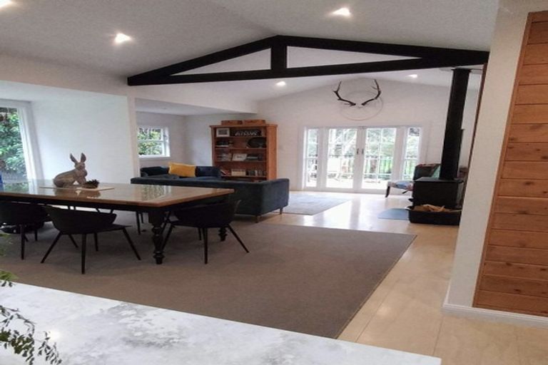 Photo of property in 806 Pohangina Road, Ashhurst, 4884