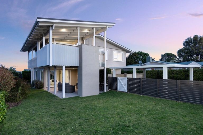 Photo of property in 27 Hillcrest Road, Otumoetai, Tauranga, 3110