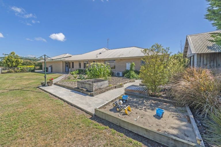 Photo of property in 1901 South Eyre Road, Eyrewell, Rangiora, 7476