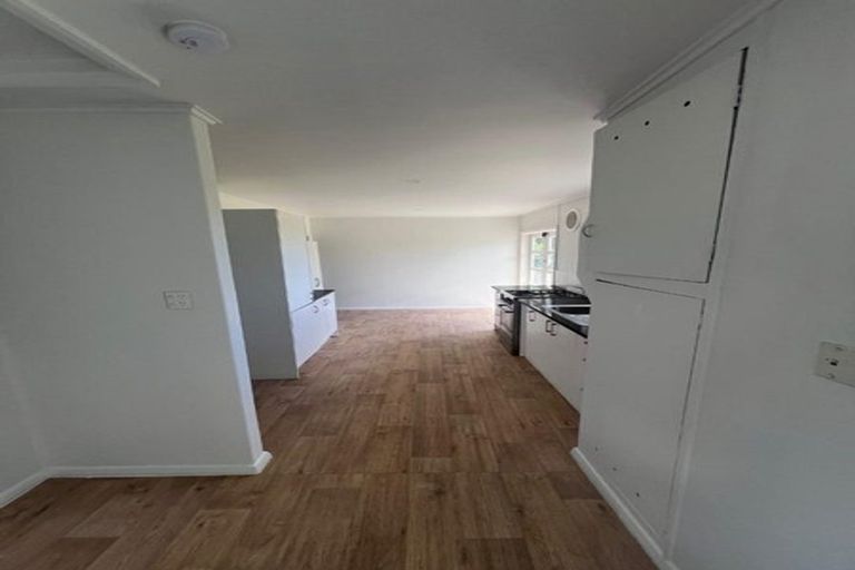 Photo of property in 86 Mcannalley Street, Manurewa East, Auckland, 2102