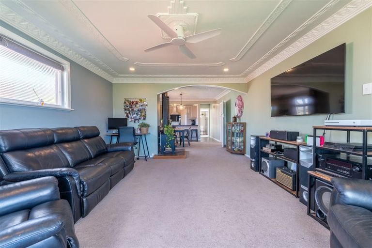 Photo of property in 12 Stuart Street, Holmes Hill, Oamaru, 9401