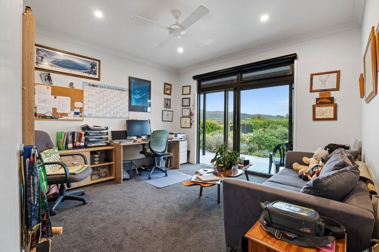 Photo of property in 100 Takahiwai Road, Ruakaka, Whangarei, 0171