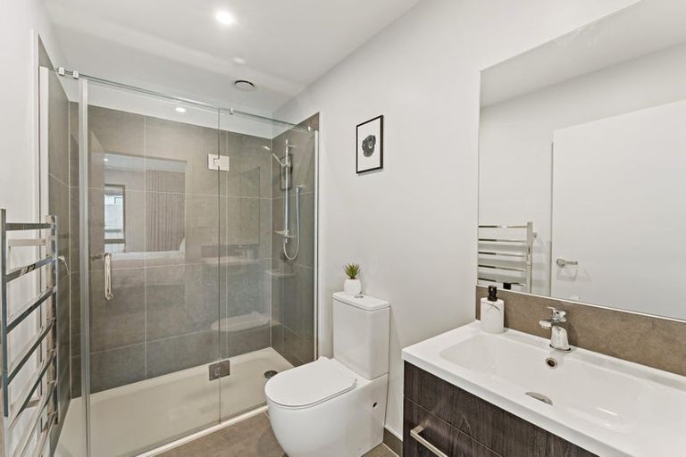 Photo of property in 116 Te Oneroa Way, Long Bay, Auckland, 0630