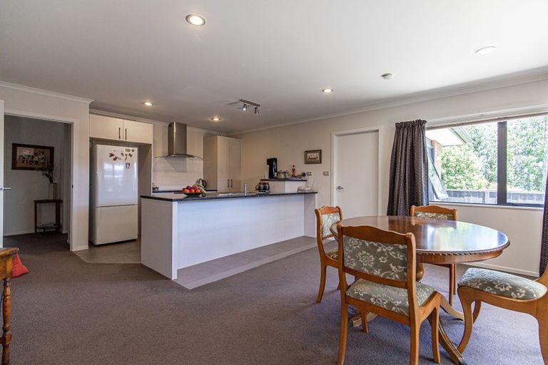 Photo of property in 35 Alpers Ridge, Leamington, Cambridge, 3432