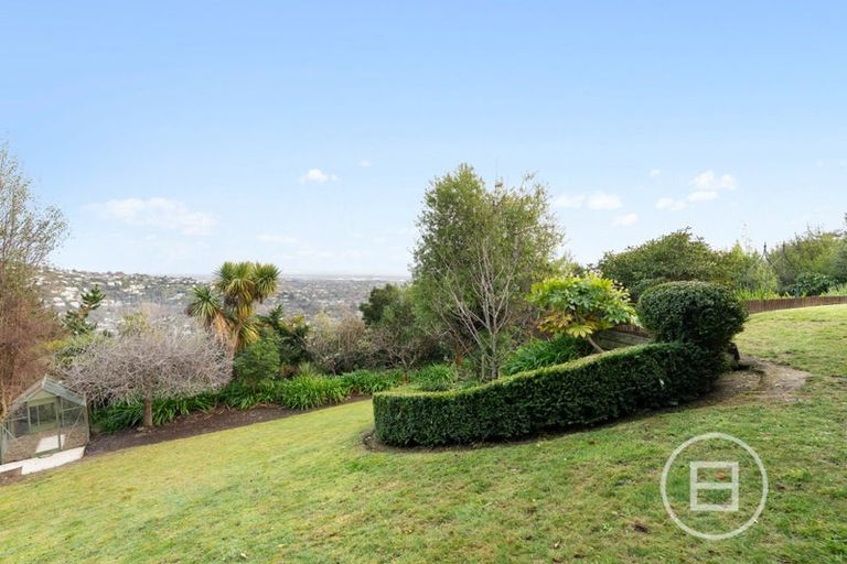 Photo of property in 10 Vista Place, Huntsbury, Christchurch, 8022