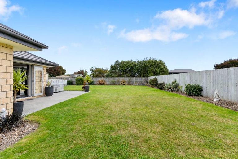 Photo of property in 31 Beaumont Drive, Rolleston, 7614