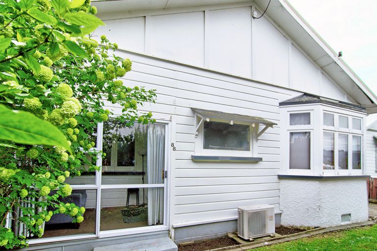 Photo of property in 88 Villa Street, Masterton, 5810