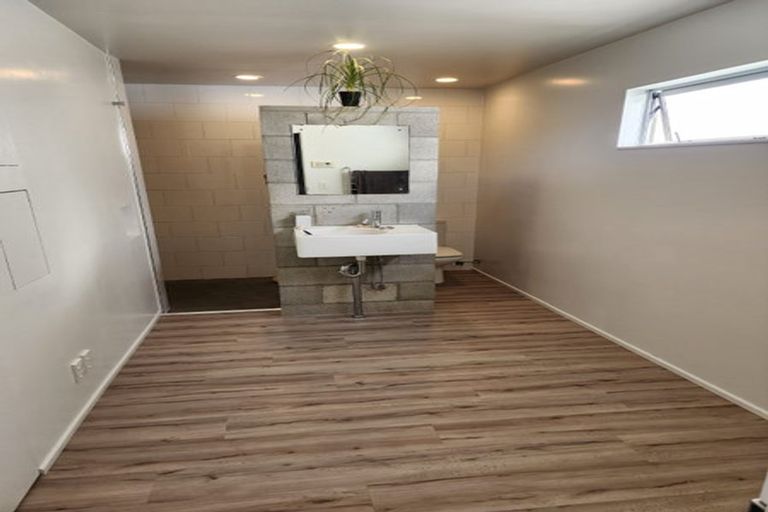 Photo of property in 9 Aranui Street, Miramar, Wellington, 6022