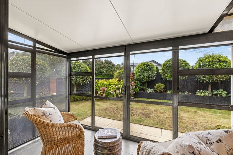 Photo of property in 1/26 Idris Road, Fendalton, Christchurch, 8052