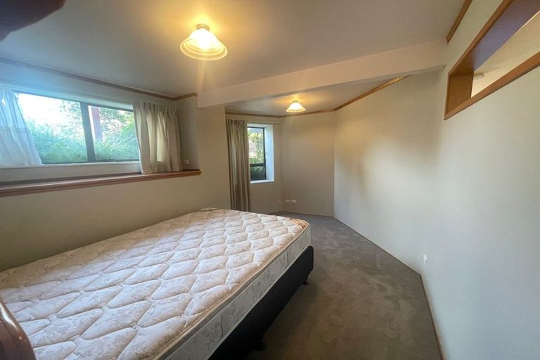 Photo of property in 166 Chelsea View Drive, Chatswood, Auckland, 0626