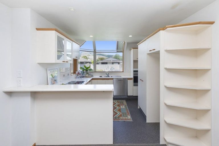 Photo of property in 2 Hurunui Street, Cracroft, Christchurch, 8025