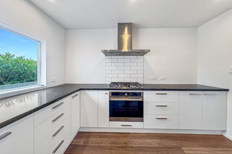 Photo of property in 23 Parkes Avenue, Saint Johns Hill, Whanganui, 4501