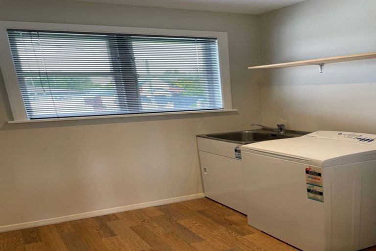 Photo of property in 25 Lees Road, Strowan, Christchurch, 8052