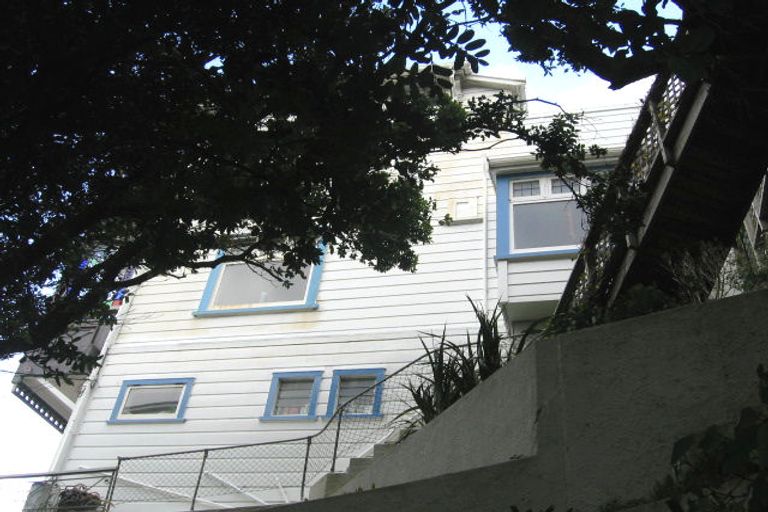 Photo of property in 5 Lindum Terrace, Roseneath, Wellington, 6011
