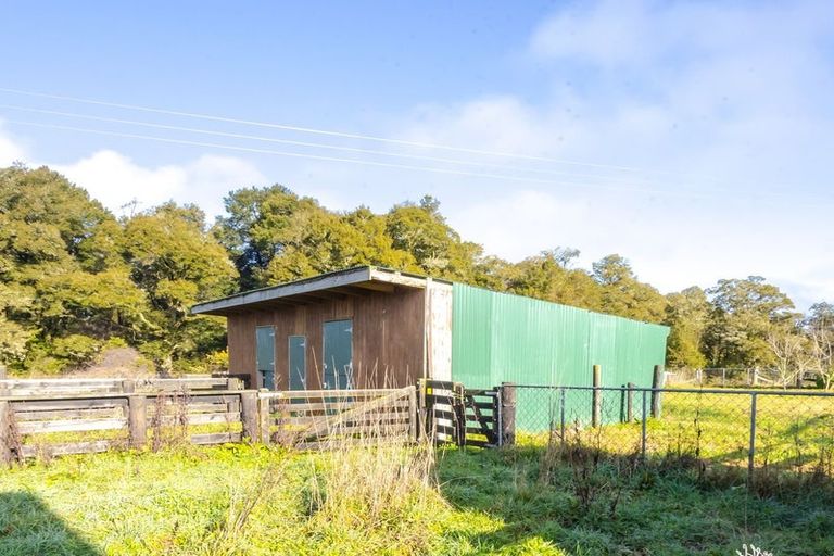 Photo of property in 7 Somerville Road, Mawheraiti, Reefton, 7895