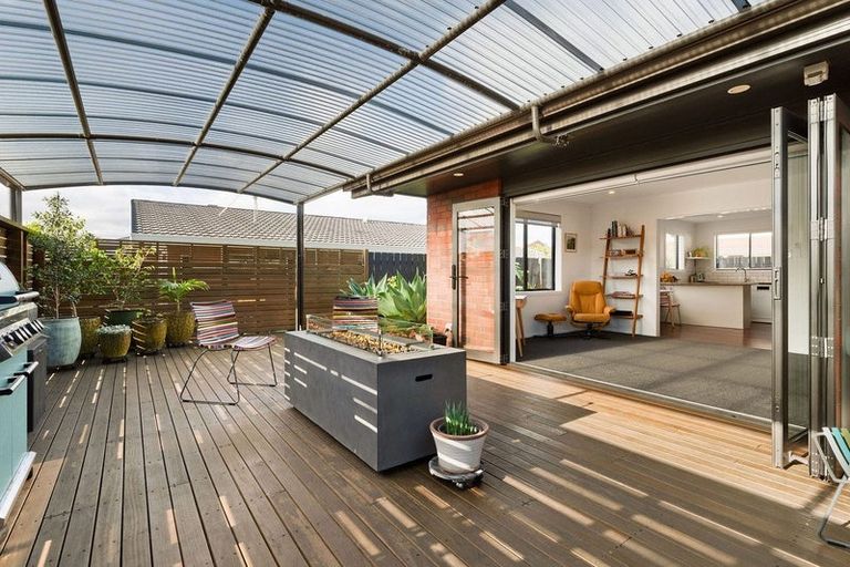 Photo of property in 2/419 Maunganui Road, Mount Maunganui, 3116