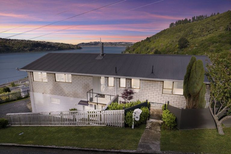 Photo of property in 46 Adderley Terrace, Ravensbourne, Dunedin, 9022