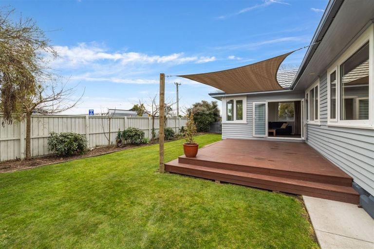 Photo of property in 92 Mcfaddens Road, St Albans, Christchurch, 8052