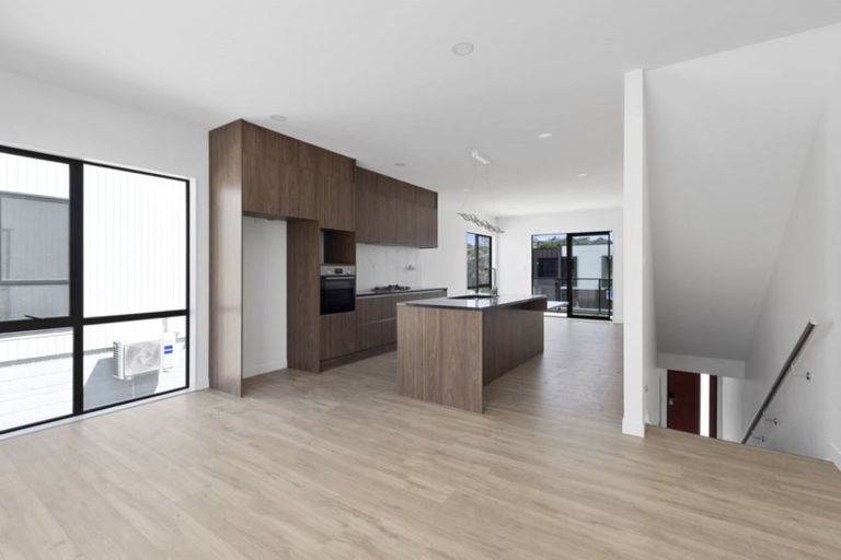 Photo of property in 9 Waka Street, Albany Heights, Auckland, 0632