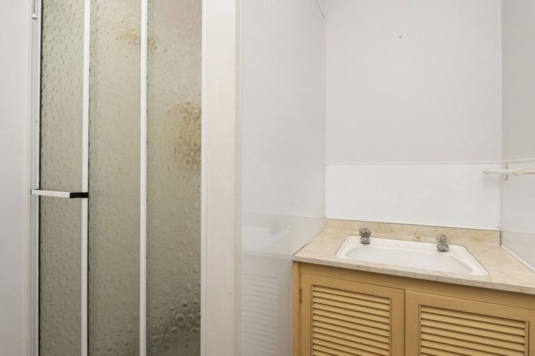 Photo of property in 35 Balgay Street, Upper Riccarton, Christchurch, 8041