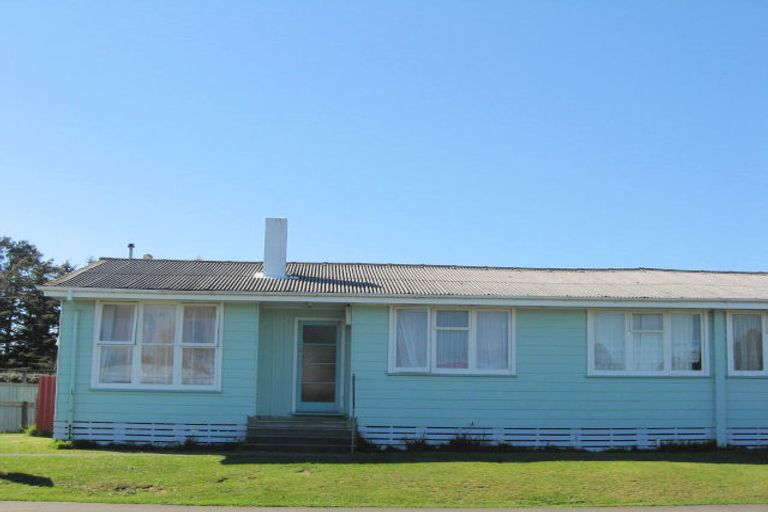 Photo of property in 31-33 Hinemoa Street, Levin, 5510