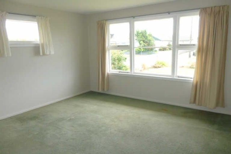 Photo of property in 23a Coniston Avenue, Te Atatu South, Auckland, 0610