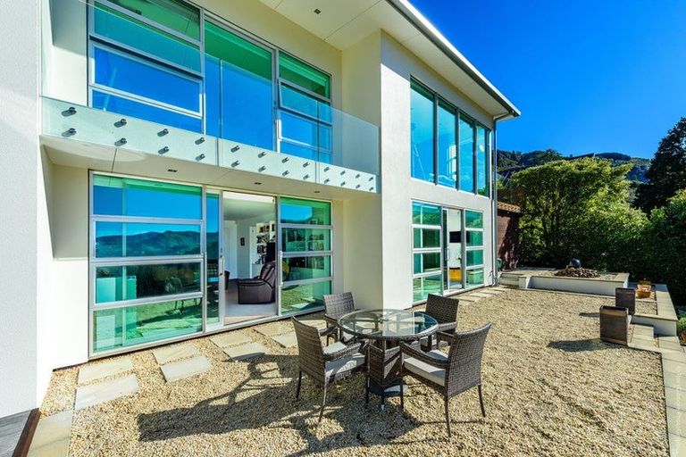 Photo of property in 115 Main Road, Governors Bay, Lyttelton, 8971