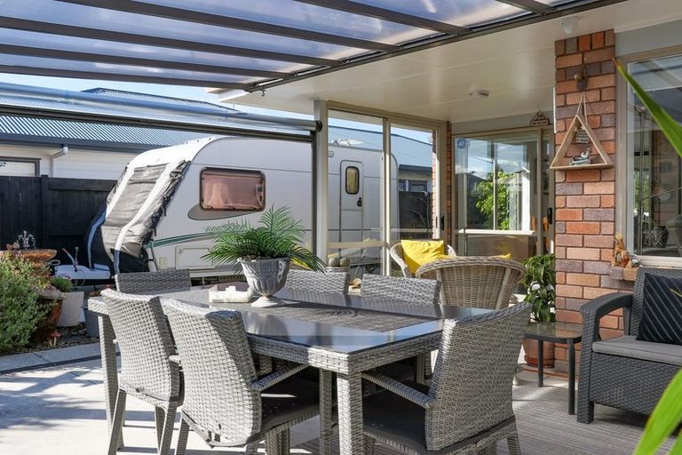 Photo of property in 19 Edgewater Grove, Whakatane, 3120