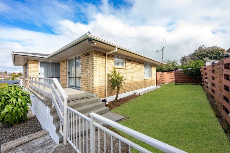 Photo of property in 15 Maple Avenue, Dinsdale, Hamilton, 3204