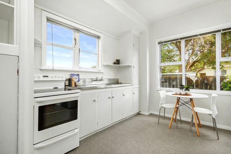 Photo of property in 29 Gadsby Street, Avalon, Lower Hutt, 5011