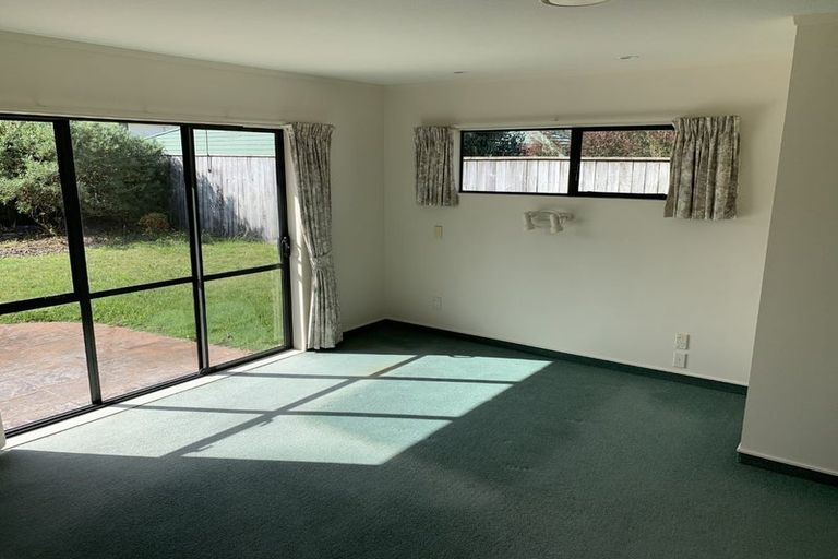 Photo of property in 36 Hadleigh Court, Paraparaumu, 5032