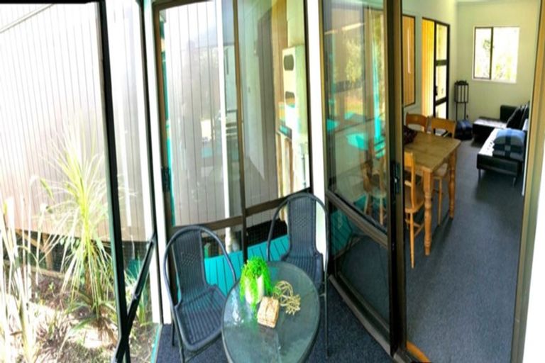 Photo of property in 91 Glenesk Road, Piha, New Lynn, 0772