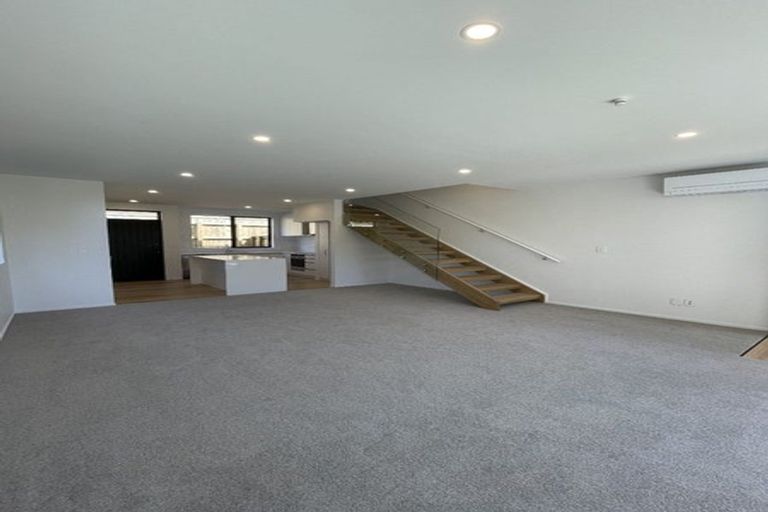 Photo of property in 2/13 Fancourt Street, Karori, Wellington, 6012