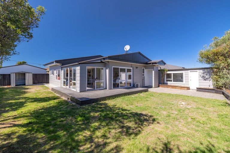 Photo of property in 1/461 Bower Avenue, Parklands, Christchurch, 8083