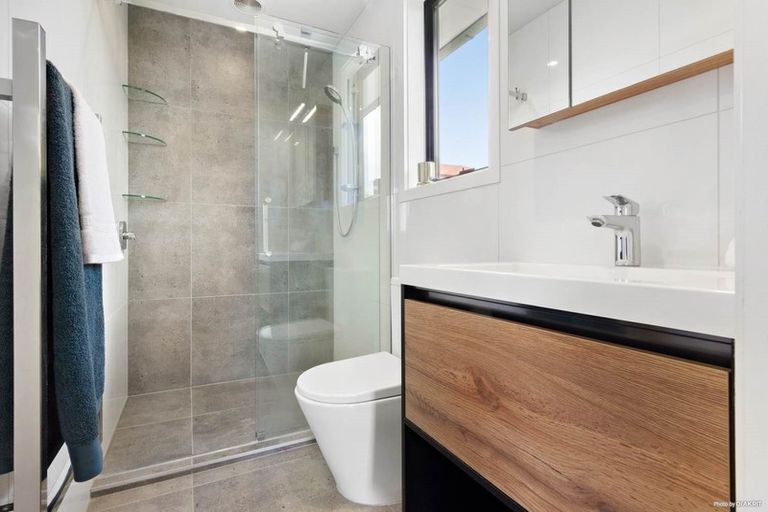 Photo of property in 7 Margan Avenue, New Lynn, Auckland, 0600