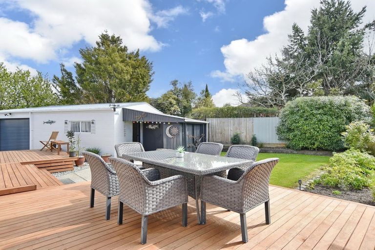 Photo of property in 7 Barclay Place, Burwood, Christchurch, 8061
