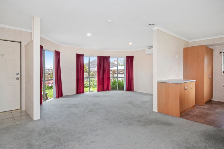 Photo of property in 13b Howden Street, Waiuku, 2123