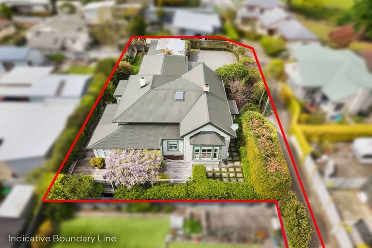 Photo of property in 44 Te Mata Road, Havelock North, 4130